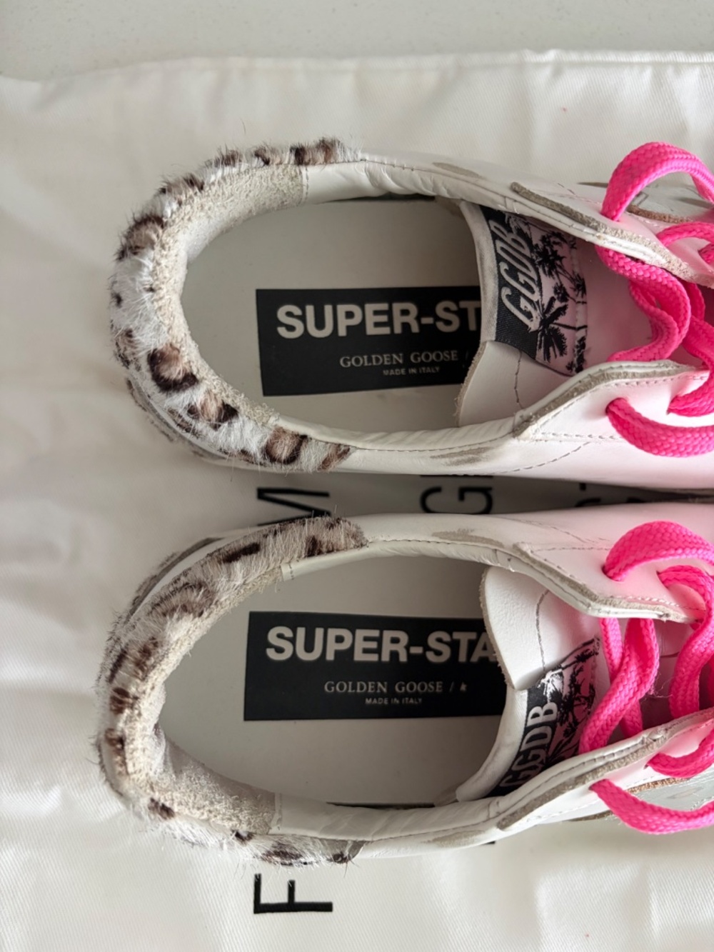 Golden Goose Superstar Sneaker - Picture 10 of 11